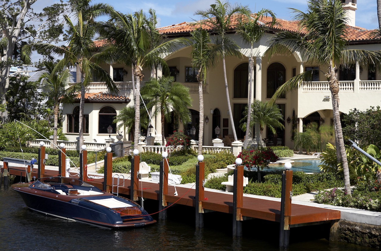 A Guide to Boat Dock Materials